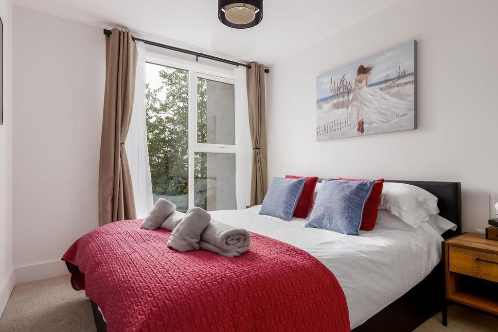 Stylish Town Centre Apartment, W Parking, Nr Beach Bournemouth Exterior photo